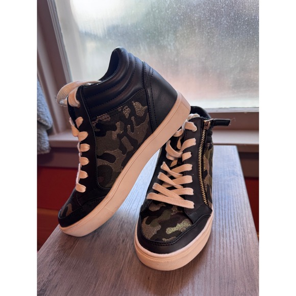 Nine West Shoes - Nine West Womens Camo Glitter High Top Sneakers Black Green  Size 8M